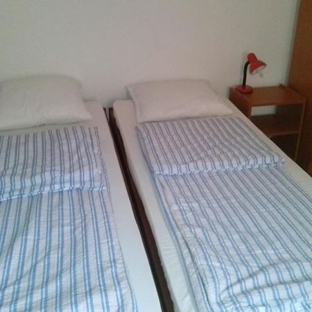 Guesthouse Daniel Oradea Exterior foto